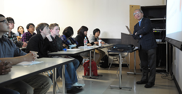 Professor Tatsuro Sakamoto
